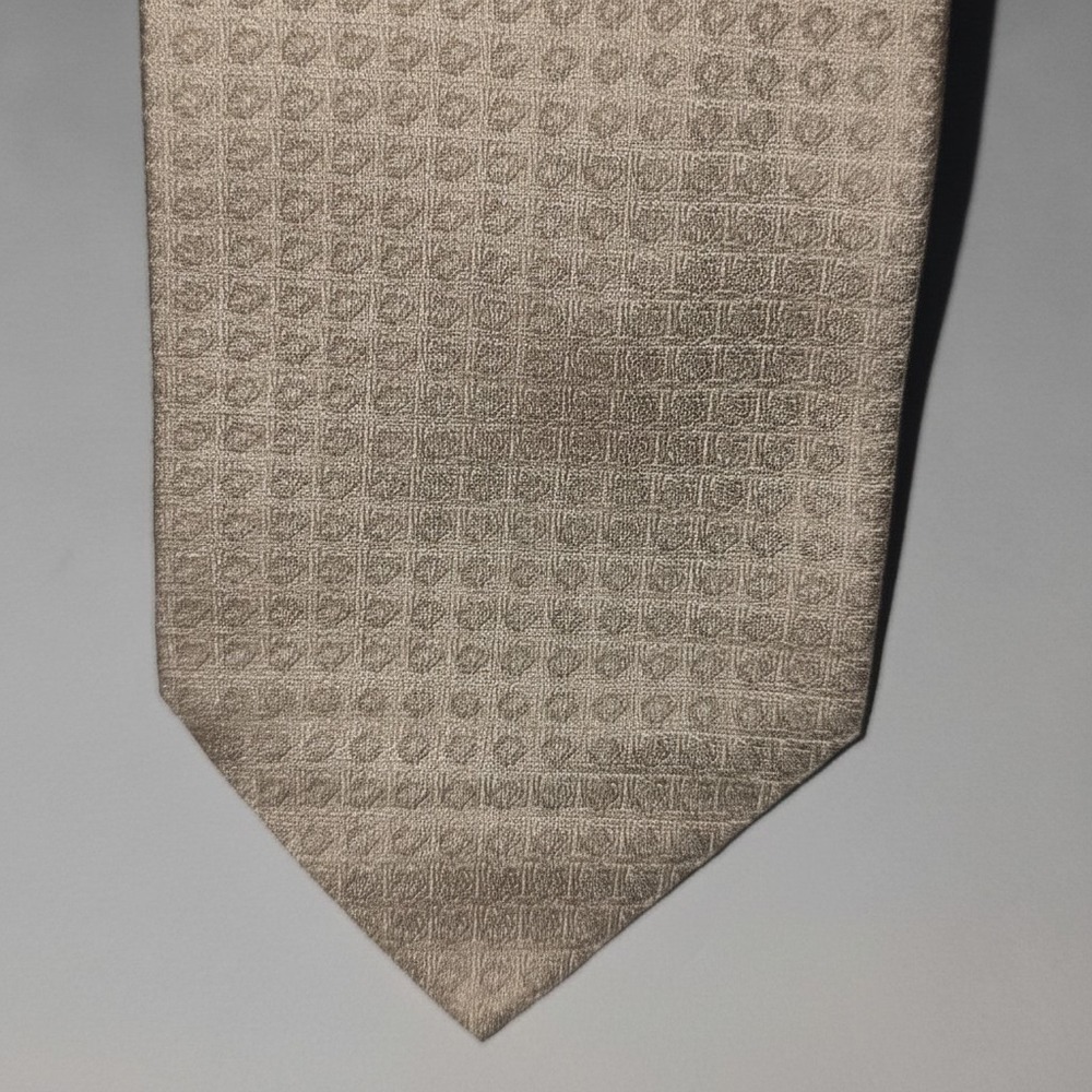 Vintage Fiorentini Silk Tie Made in Italy Textured Pale Beige-Pink Retro Tie